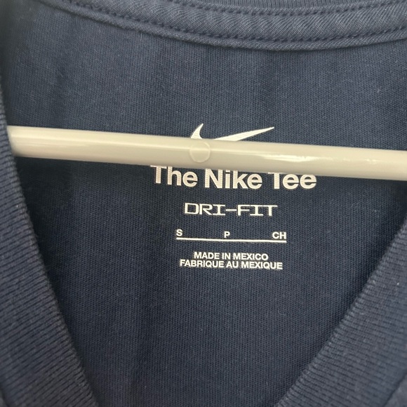 Nike USA dri-fit tee size small - Picture 4 of 5